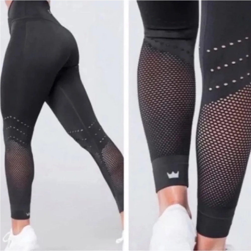 Nwt SHEFIT Boss premium performance leggings size small